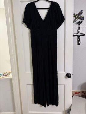 Black V-Neck Jump Suit